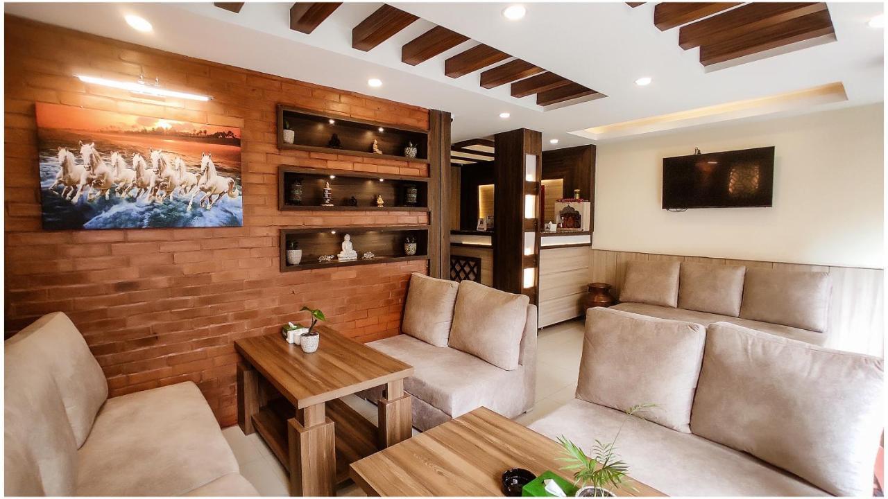 Satkar Boutique Home Kathmandu Buitenkant foto
